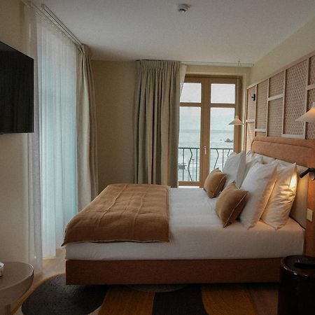 Roc Seven Biarritz Hotel Bagian luar foto