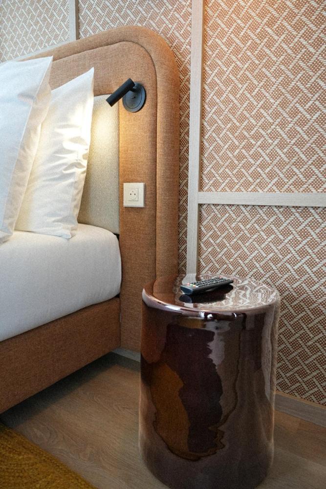 Roc Seven Biarritz Hotel Bagian luar foto